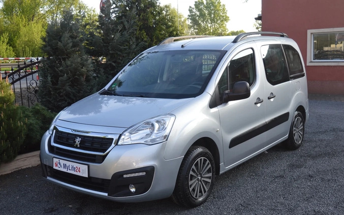 Peugeot Partner cena 129500 przebieg: 77200, rok produkcji 2018 z Poznań małe 121